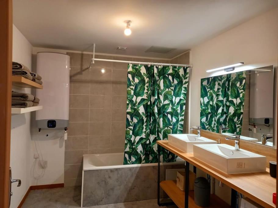 T5 L'Atelier Apartment Valence  Bagian luar foto